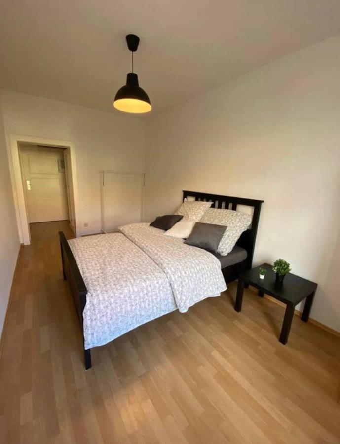 Schones Zimmer Naher Bahnhof Neustadt Dresden Zentral Wlan Ngoại thất bức ảnh